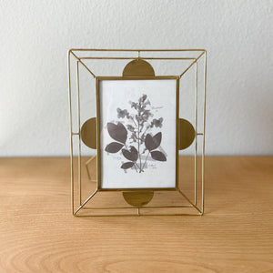 5 x 7 Gold Scallop Picture Frame